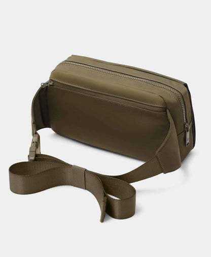 Hidden Back Zipper Pocket