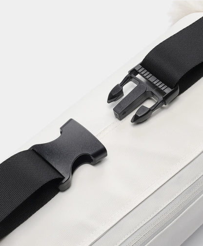 Adjustable waist strap with buckle fastener